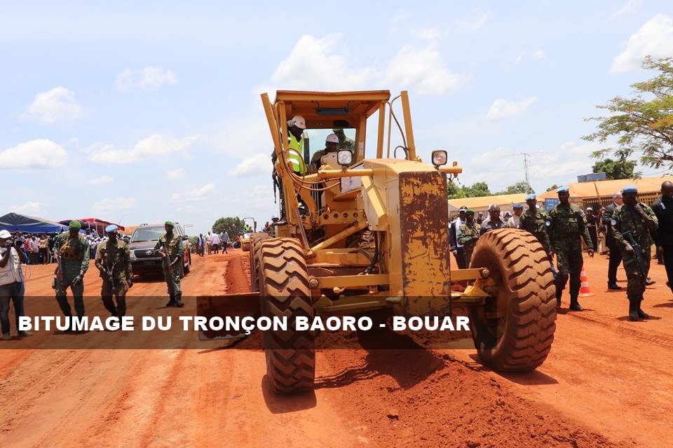 Travaux de bitumage de la route Baoro-Bouar